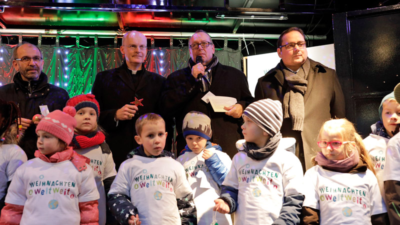 Bundesweite Aktion „Weihnachten weltweit“ in Essen eröffnet