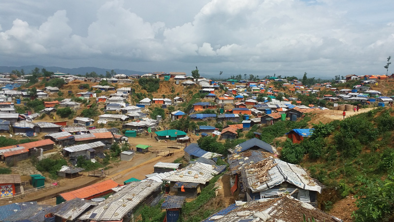 Bangladesch startet Rohingya-Umsiedlung auf kaum bewohnbare Insel