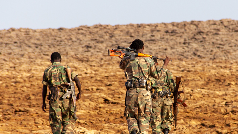 Berichte: Tigray-Rebellen geben Waffen ab