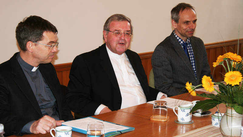 Hoffnung auf Papst Franziskus als Option für die Armen
