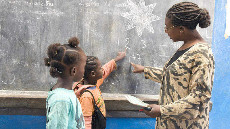Mehr Bildung für junge Flüchtlinge