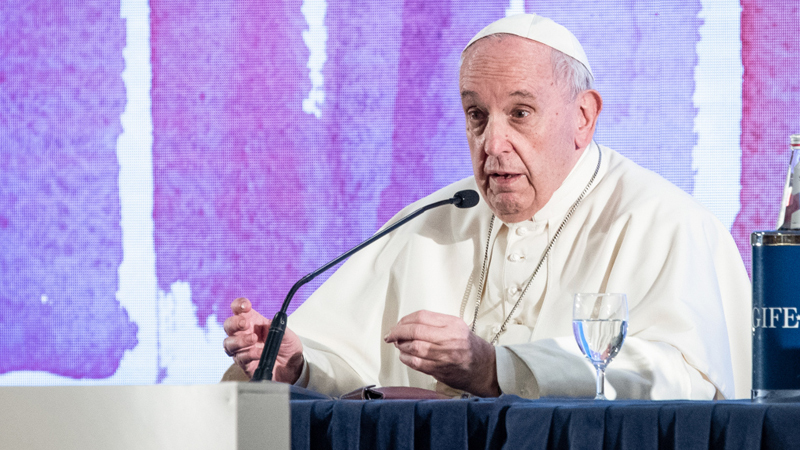 Papst äußert Schmerz über Fund von Kinderleichen in Kanada