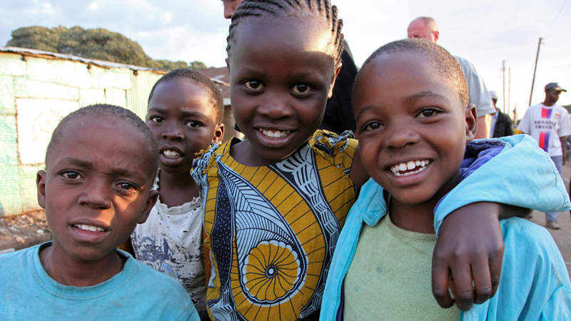 Wird Afrika in den Ruin gerettet?