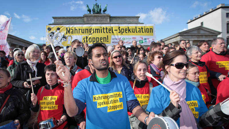 Lärmdemo mit 868 Töpfen
