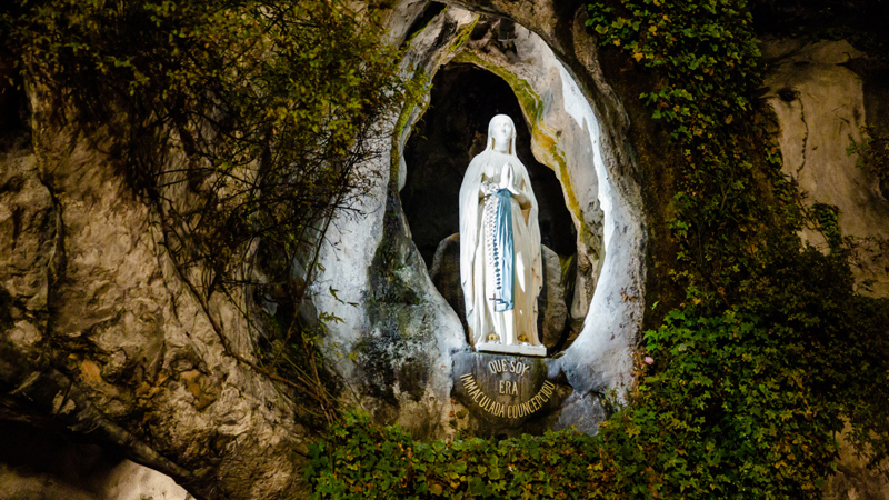 Erscheinungsgrotte in Lourdes wieder geöffnet