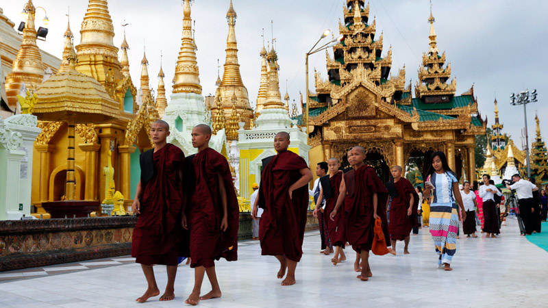 Papst trifft in Myanmar Vertreter der Religionen