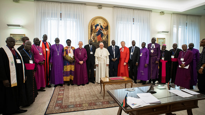 Papst mahnt Südsudans Führer zum Frieden