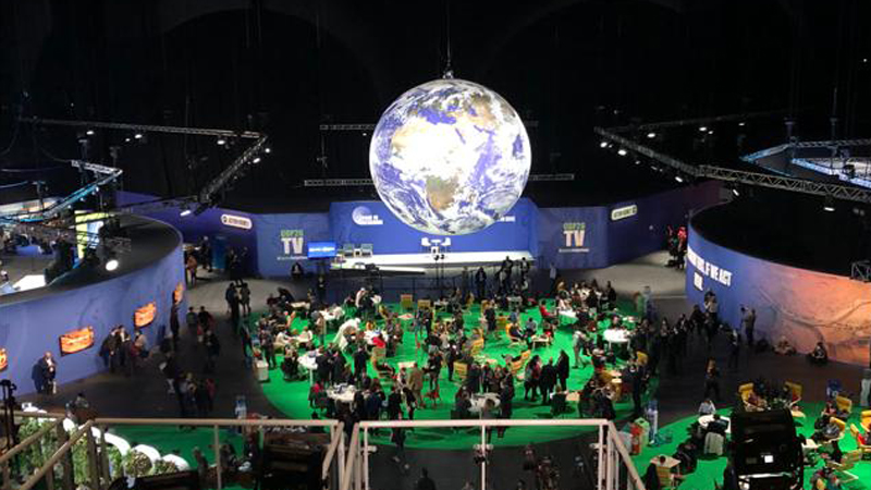 Weltkugel COP 26 Glasgow. Bild von Schwester Ida Haurand von den Steyler Missionsschwestern.