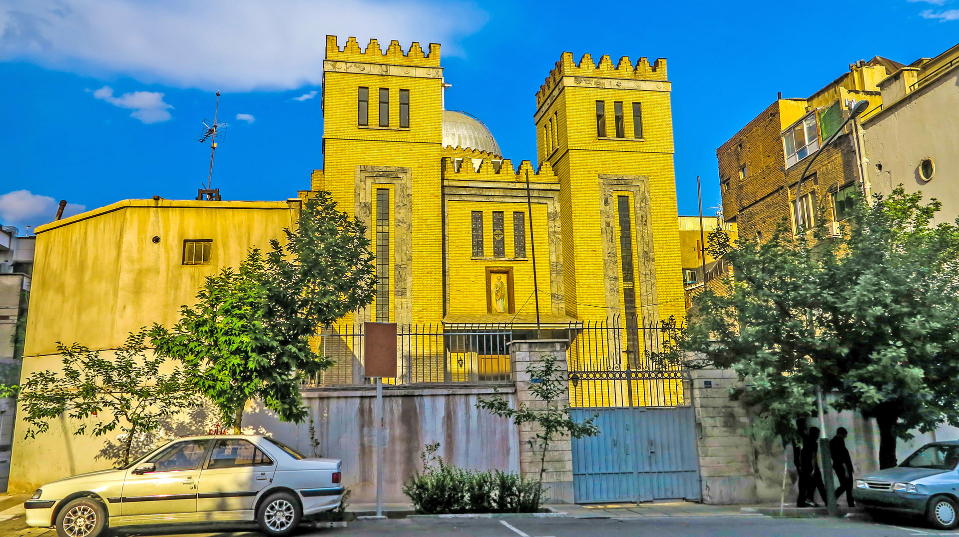 Chaldäisch-katholische Kathedrale Sankt Joseph in Teheran (Iran)