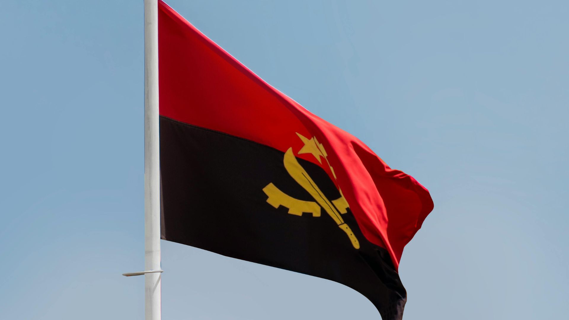 Flagge von Angola