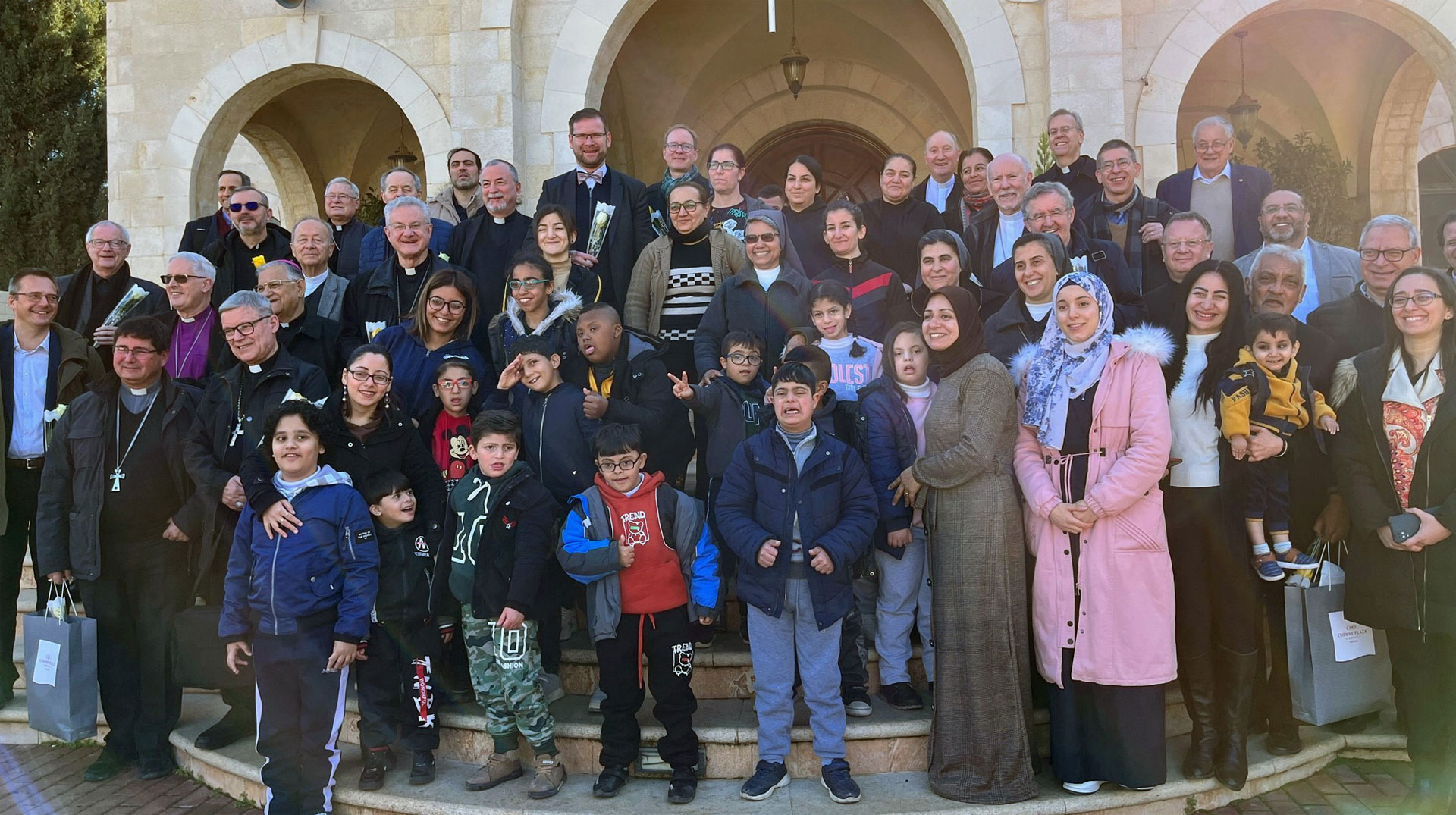Bischöfe besuchen eine Einrichtung für Menschen mit Behinderung in Amman (Jordanien)