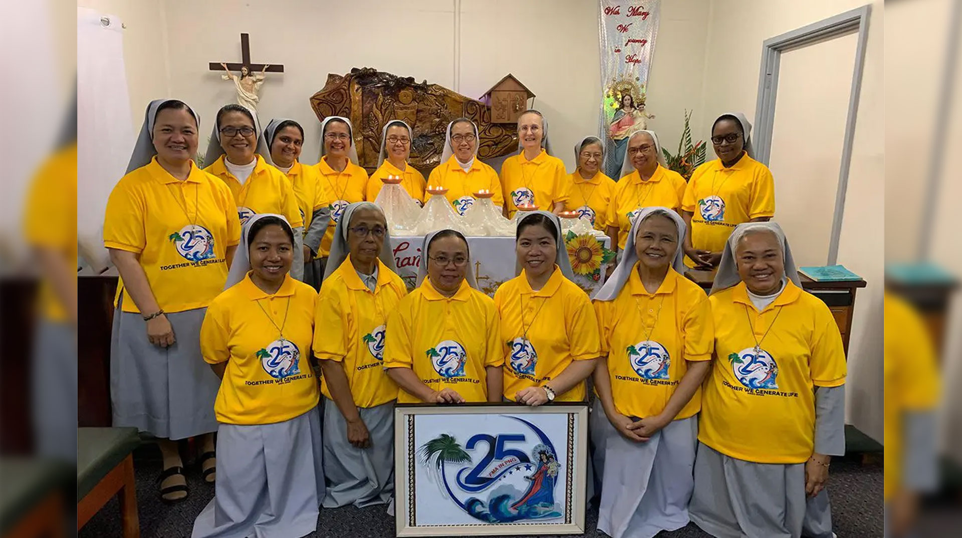 Gruppenfoto 25 Jahre Don Bosco Schwestern (FMA) in Papua Neu Guinea