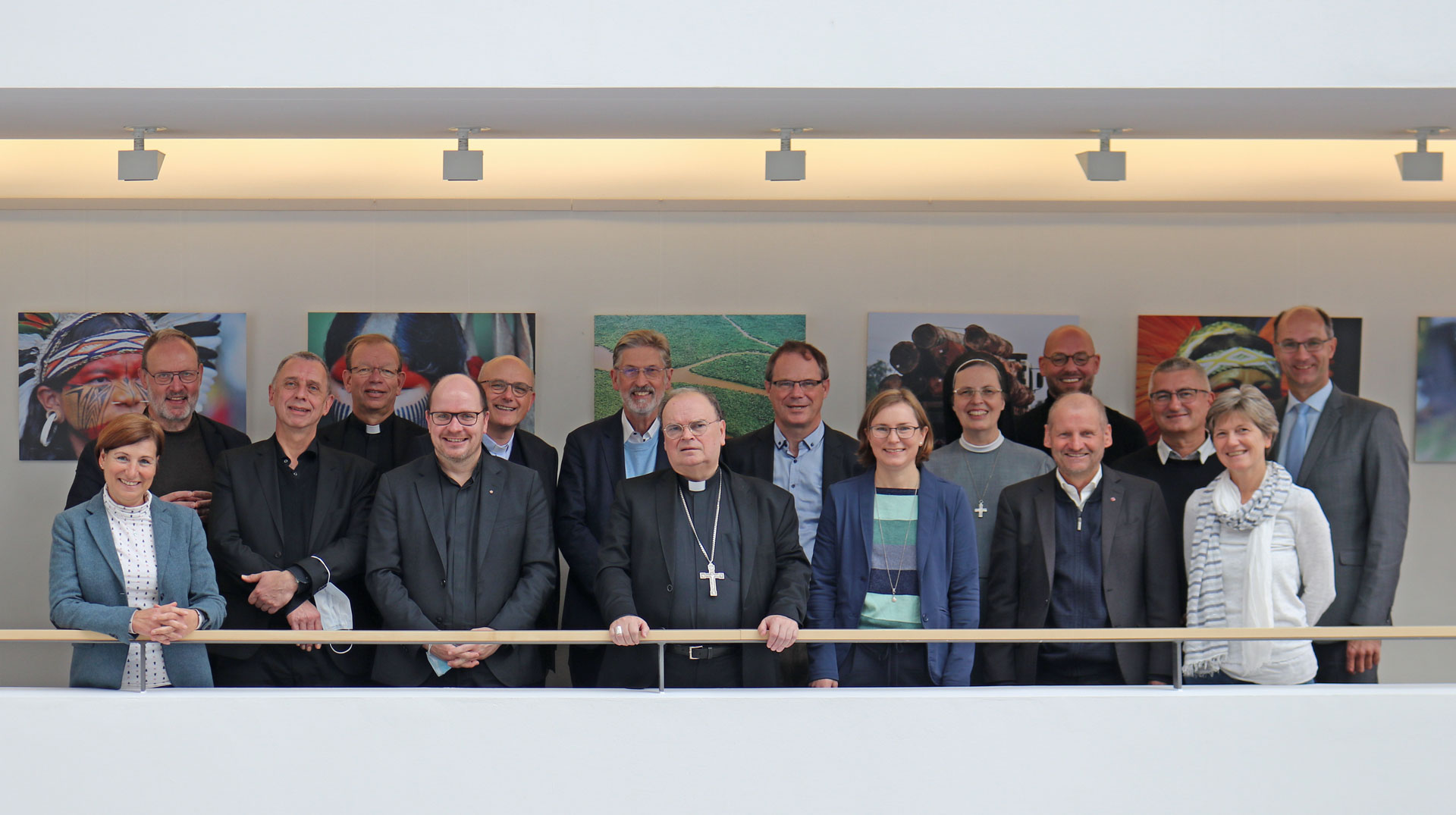 Die Mitglieder der Konferenz Weltkirche im Oktober 2022