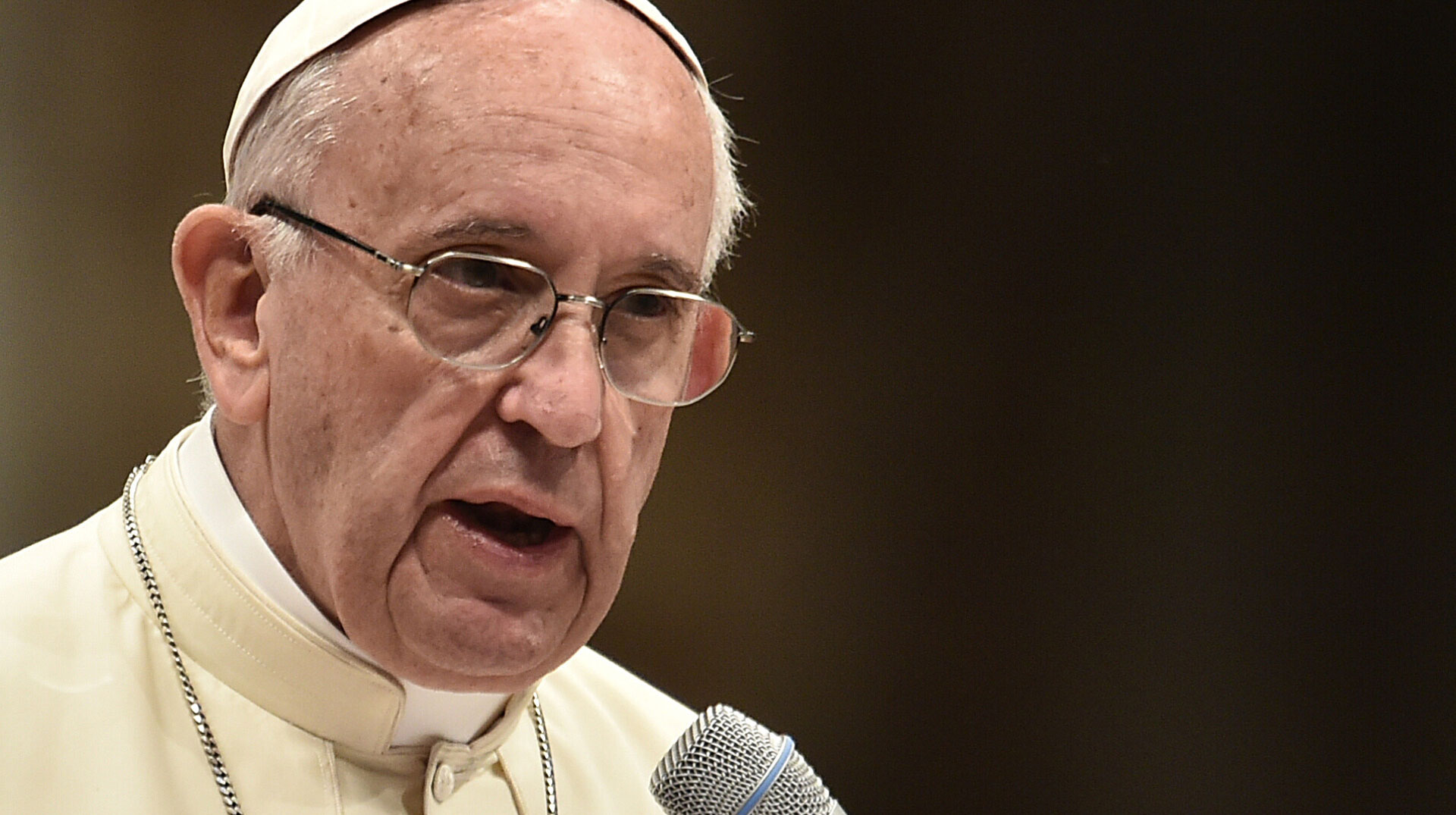 Papst Franziskus trauert