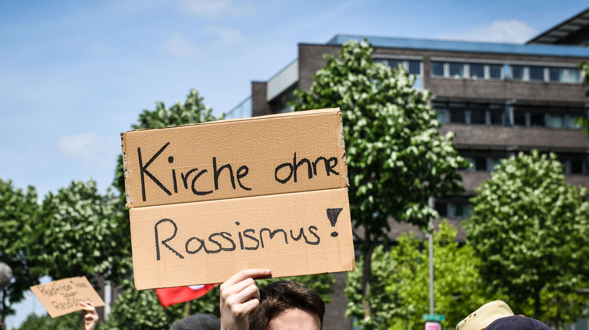 Plakat: Kirche ohne Rassismus