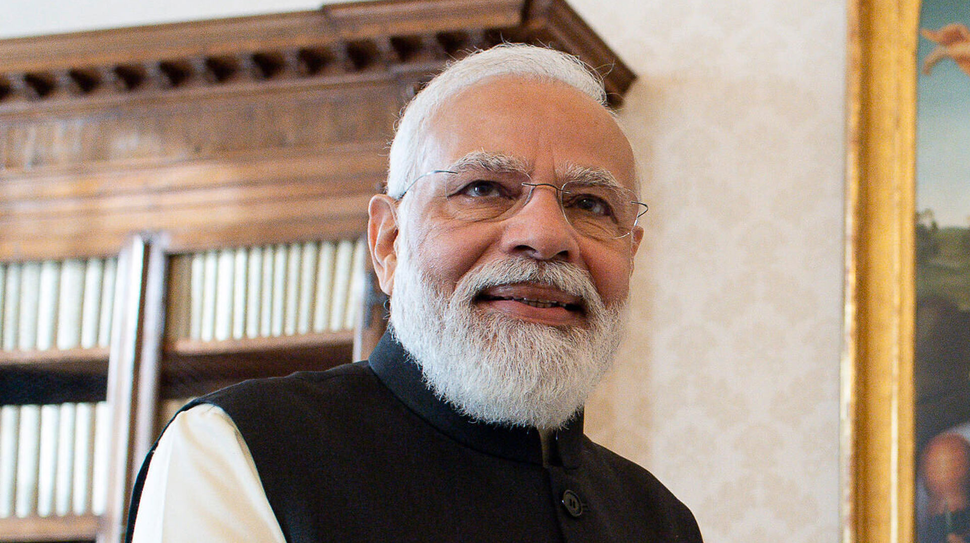 Narendra Modi, Premierminister von Indien, und Papst Franziskus am 30. Oktober 2021 im Vatikan.