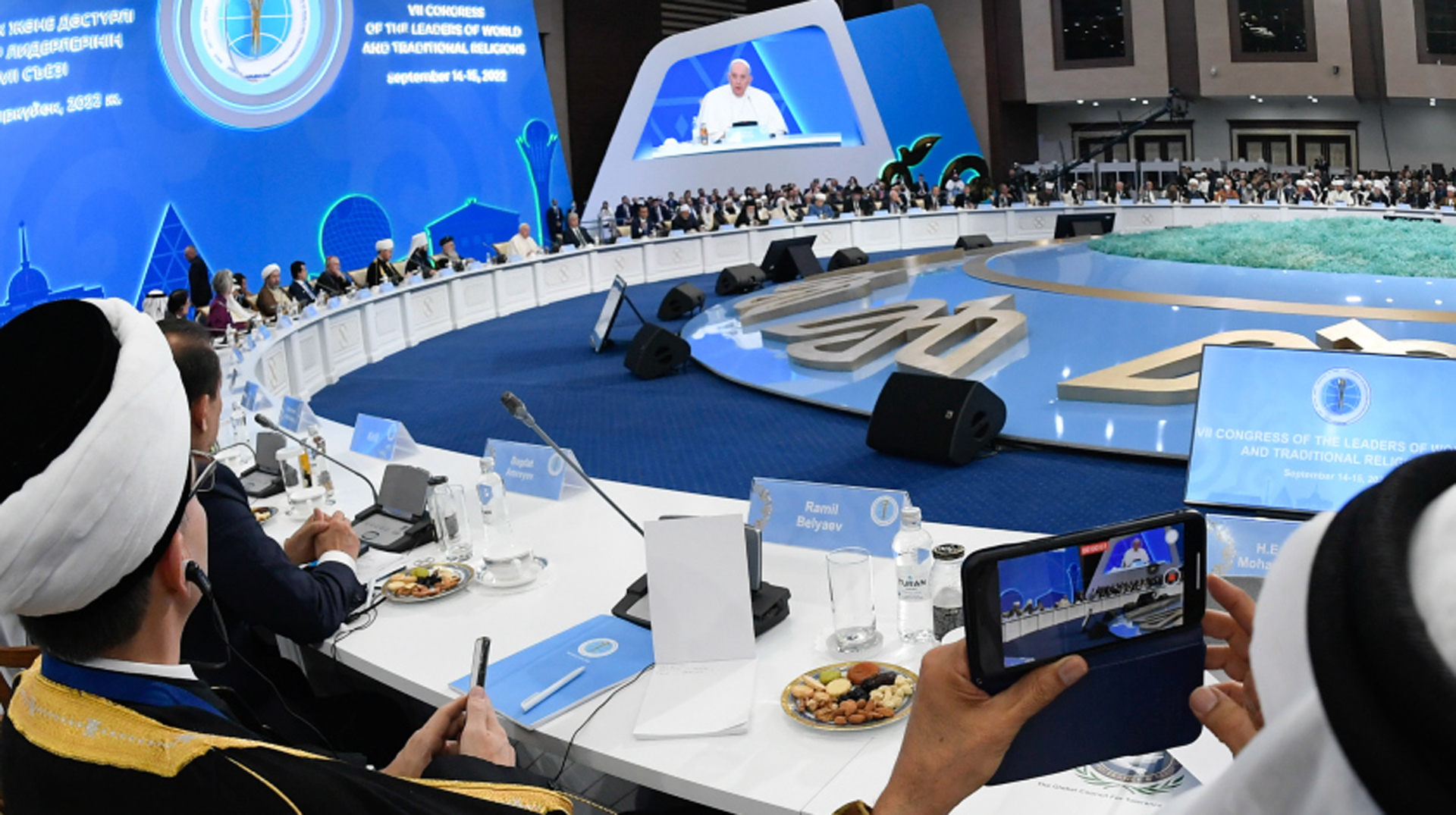 Papst Franziskus auf dem Kongress der Weltreligionen in Nur-Sultan/Kasachstan