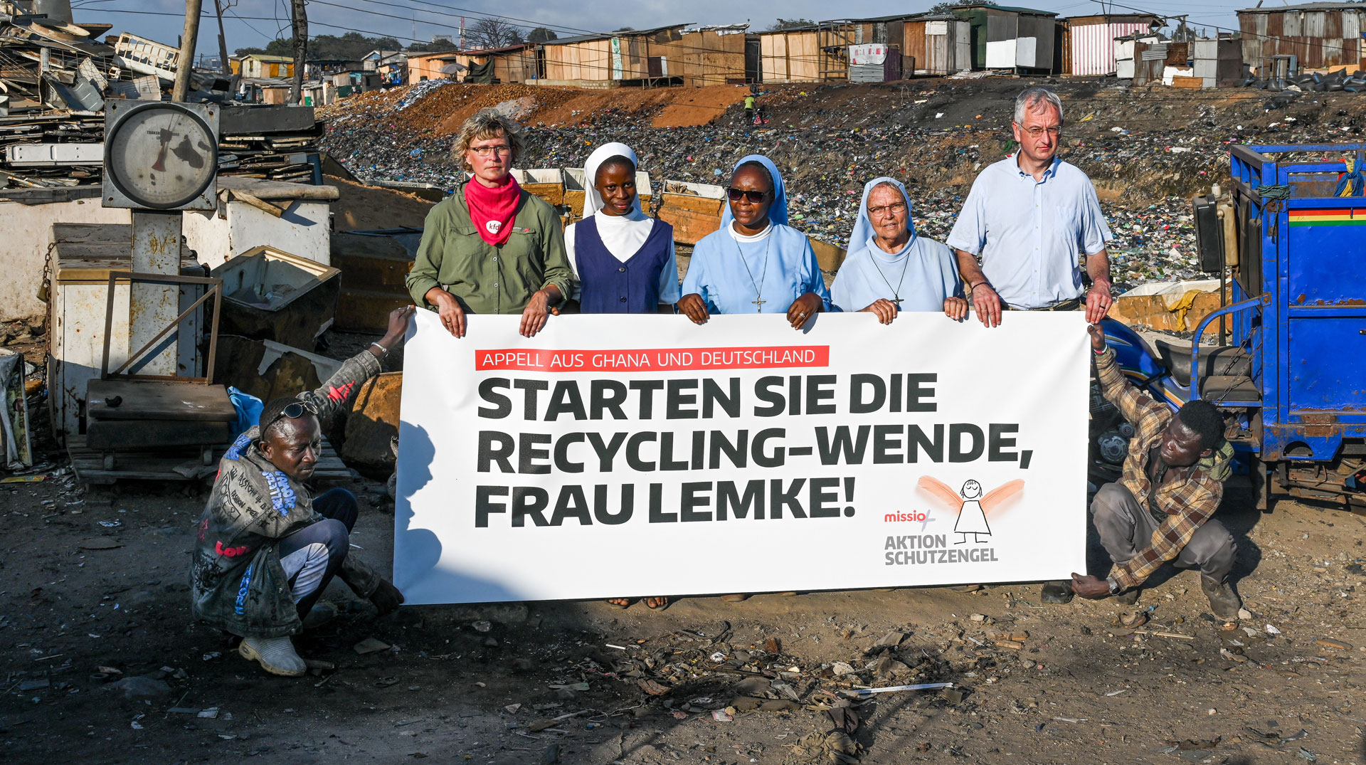 Appell aus Ghana und Deutschland: Starten Sie die Recycling-Wende, Frau Lemke!