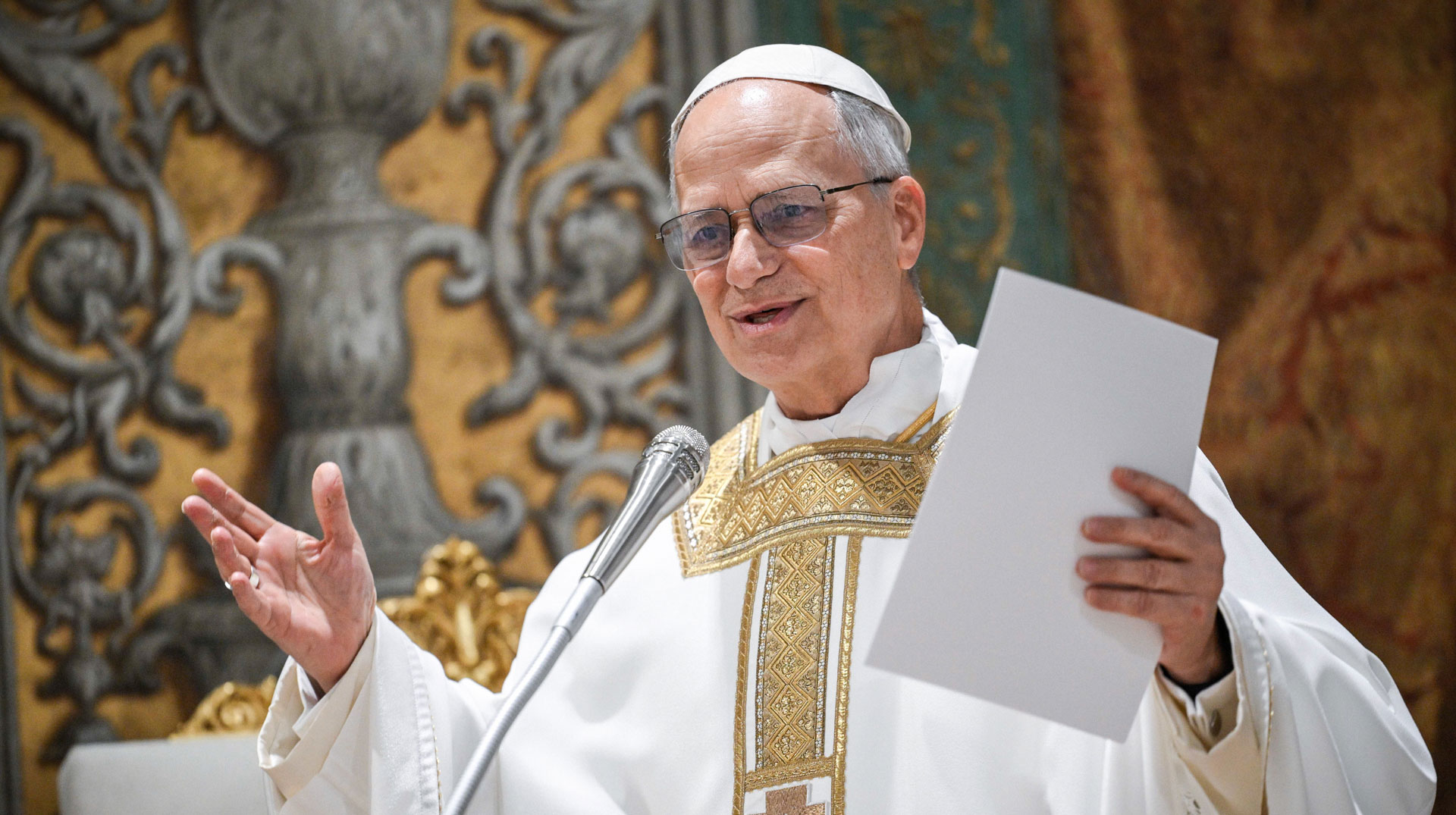 Papst Leo XIV. zelebriert die Heilige Messe pro Ecclesia in der Sixtinischen Kapelle, am 9. Mai 2025 im Vatikan.
