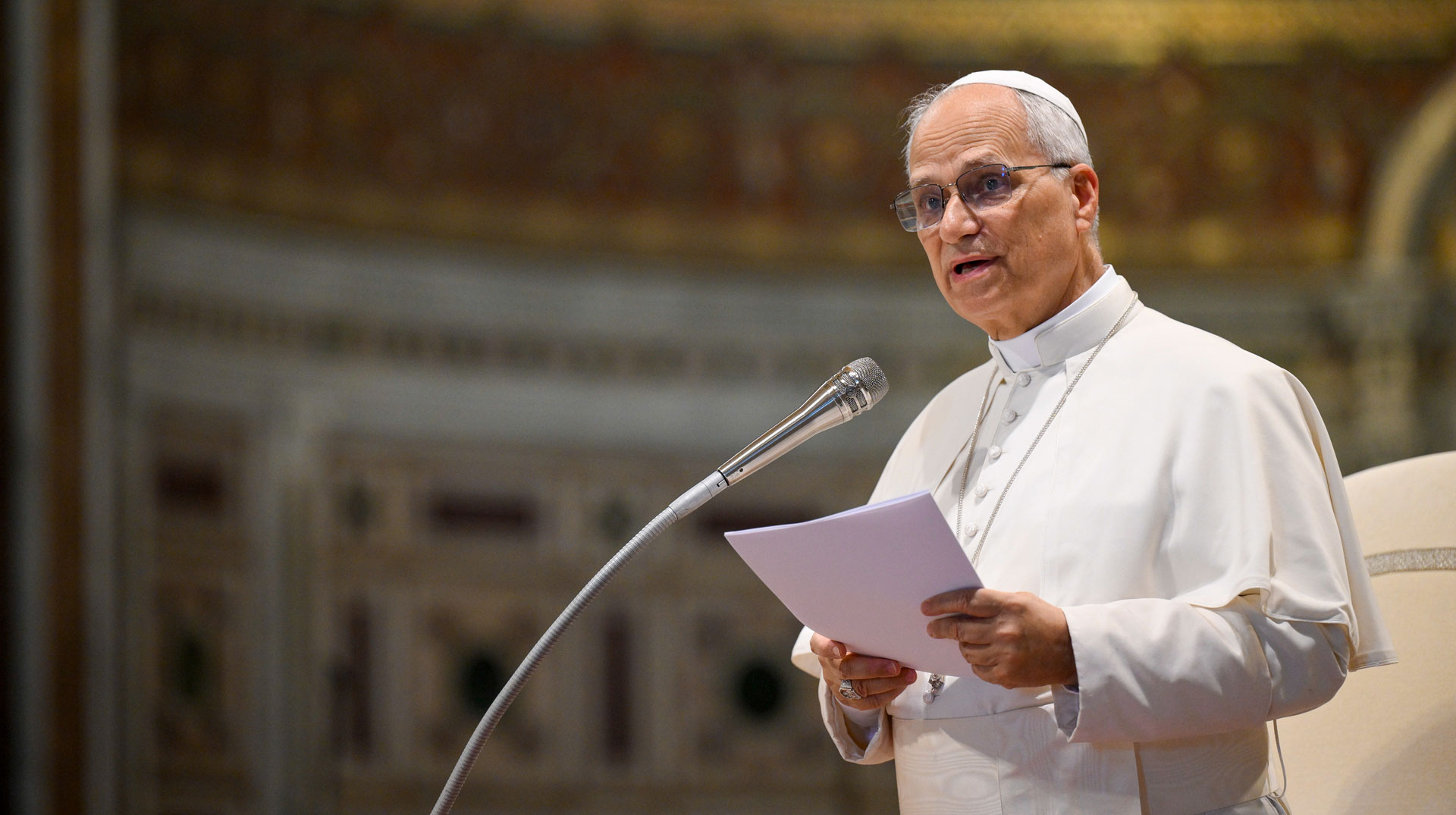 Papst Leo XIV. spricht am 19. September 2025 bei einer Diözesanversammlung in der Lateranbasilika in Rom (Italien).