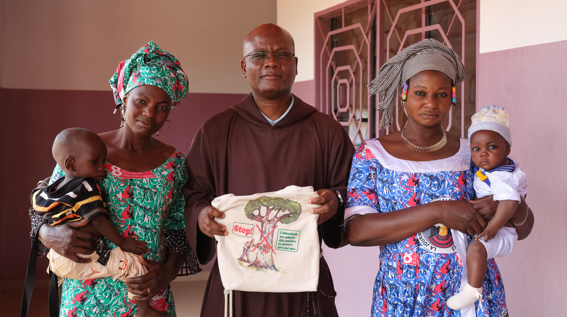 Benin-Projekt: Franziskaner Pere Auguste setzt sich für Menschen ein, die als Hexen stigmatisiert werden