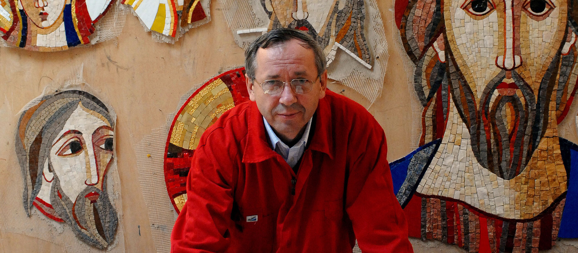 Marko Rupnik in the "Centro Aletti" mosaic workshop he founded in Rome.