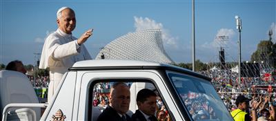 Papst Leo XIV. feiert mit Jugendlichen Gottesdienst