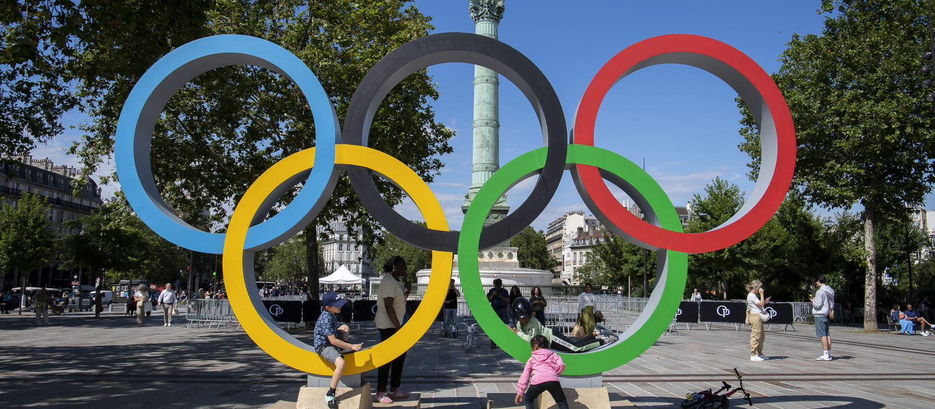 Olympic rings in Paris