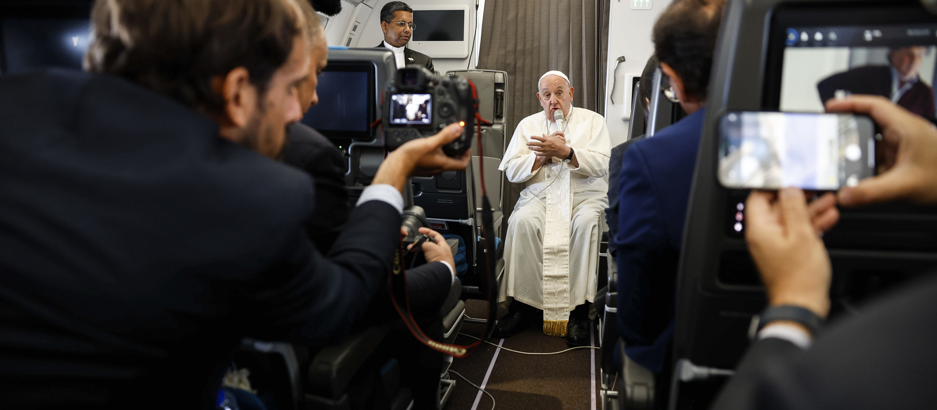Flying press conference with Pope Francis