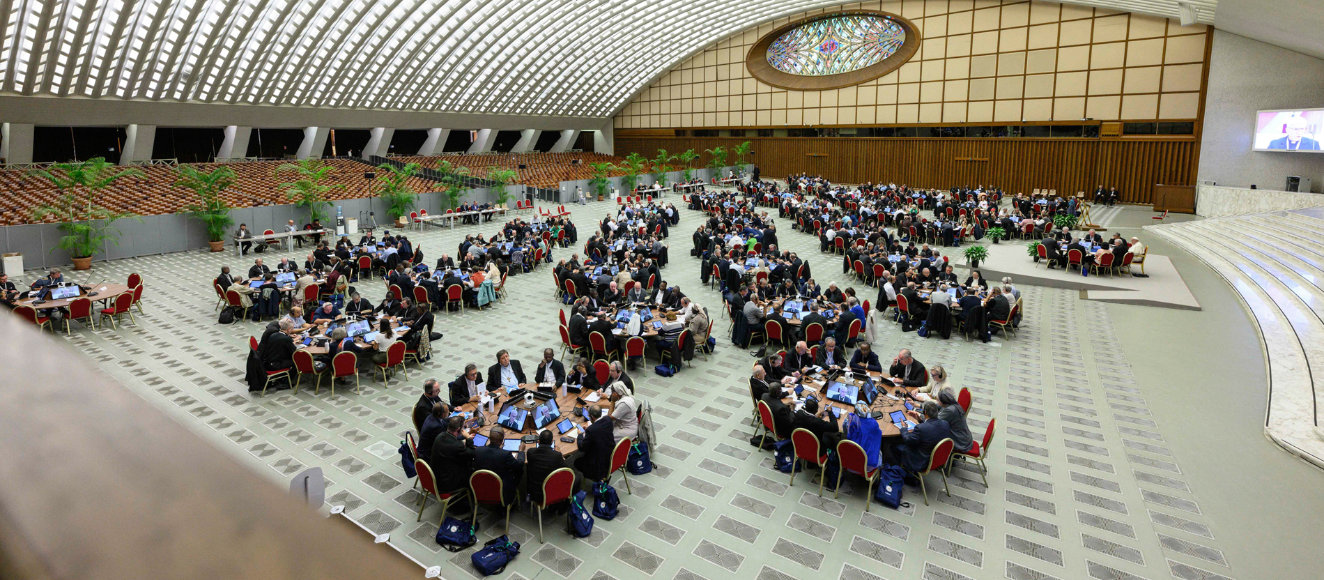 Consultations at the World Synod