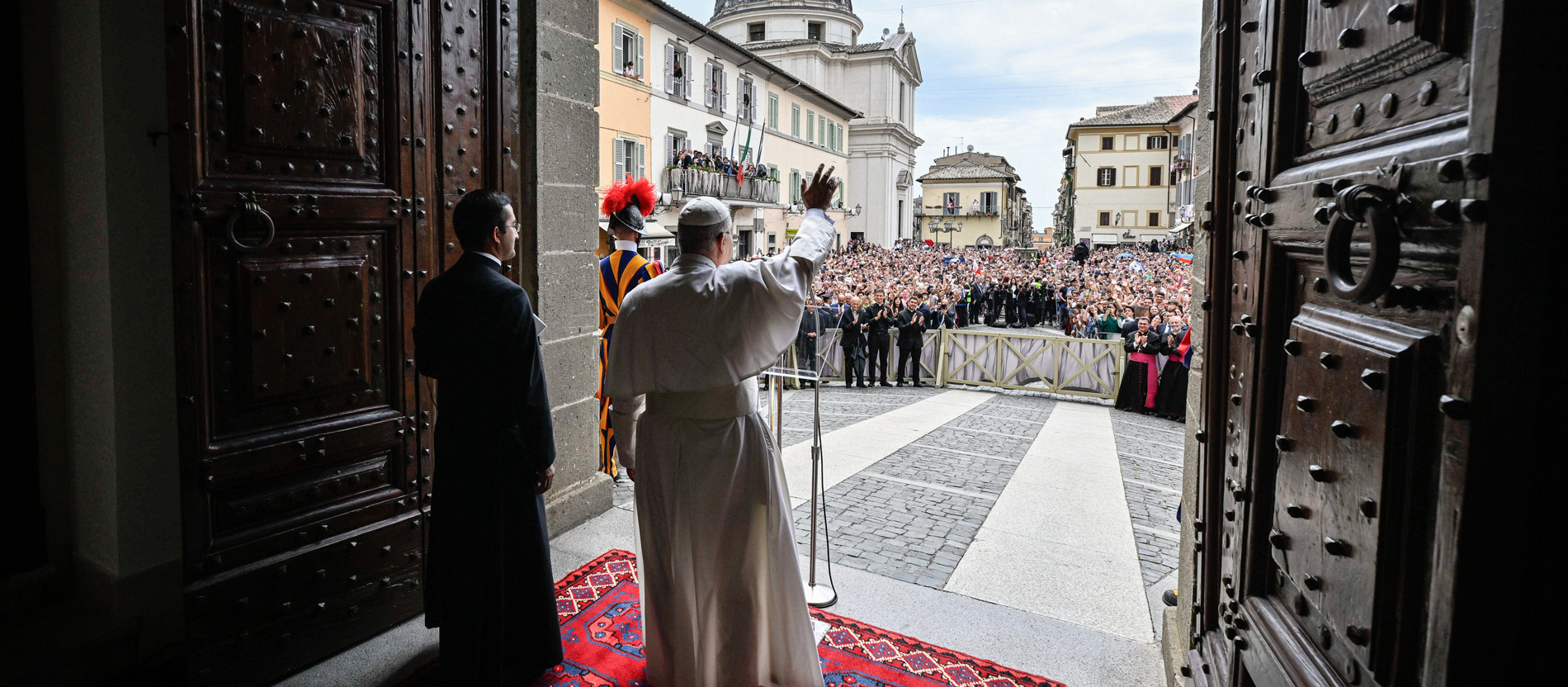 Angelus mit Papst Leo XIV. in Castel Gandolfo